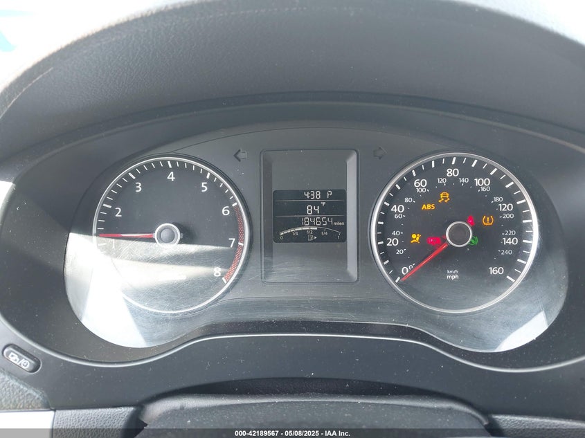 2013 VOLKSWAGEN JETTA VIN: 3VWDP7AJ7DM405611
