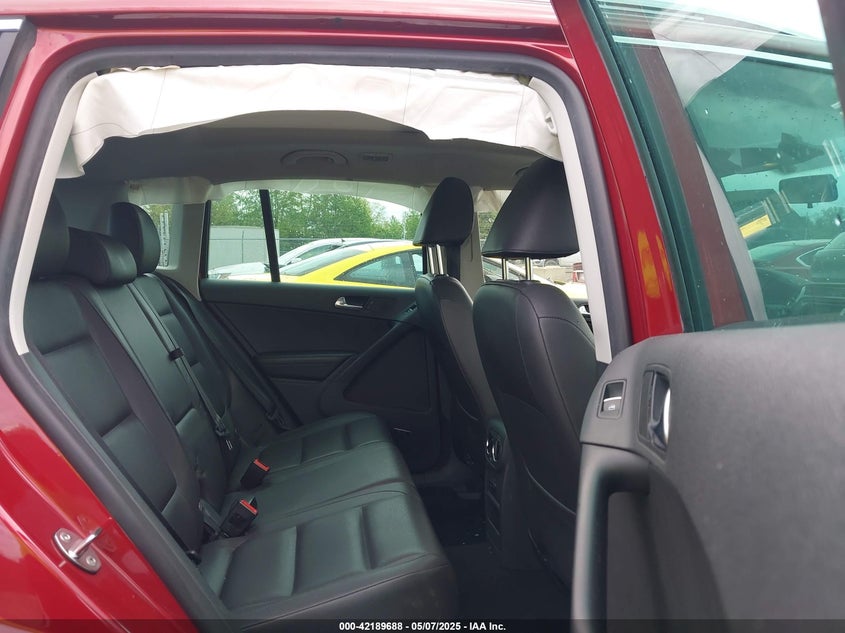 2014 VOLKSWAGEN TIGUAN SEL - WVGBV3AX1EW033760