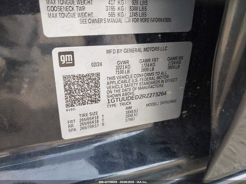 2024 GMC SIERRA 1500 4WD  SHORT BOX SLT - 1GTUUDED2RZ273264