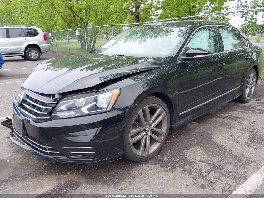 2016 VOLKSWAGEN PASSAT VIN: 1VWAT7A31GC067743
