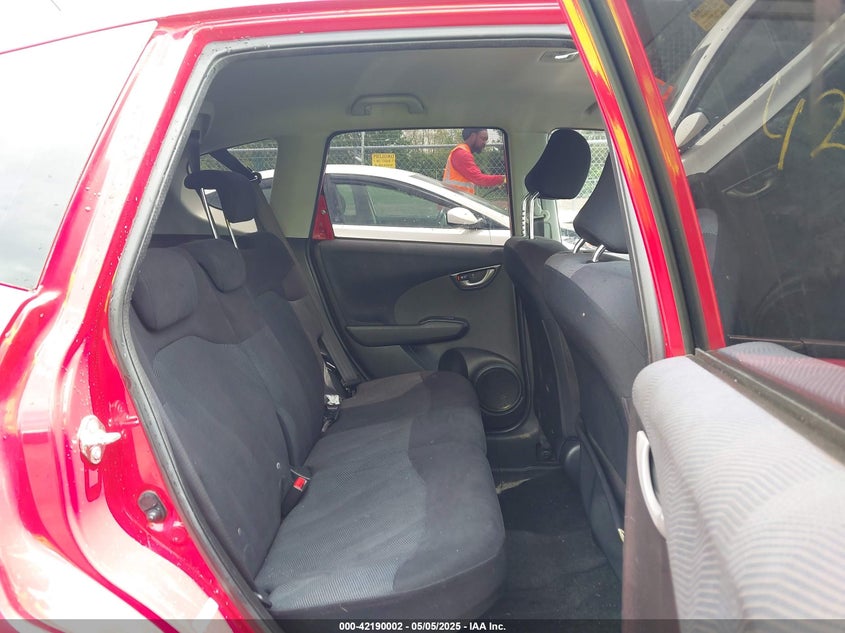 2009 HONDA FIT VIN: JHMGE884X9S050961