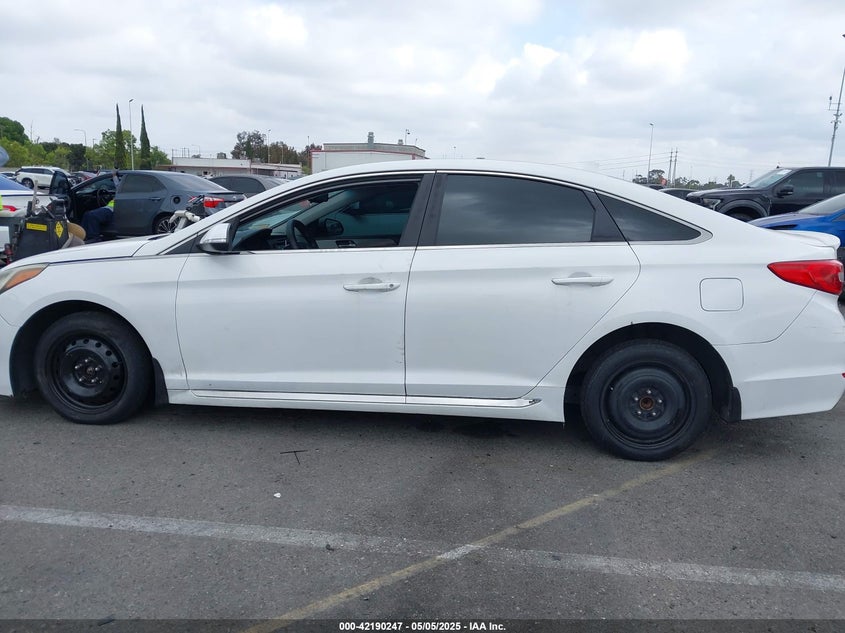 2016 HYUNDAI SONATA VIN: 5NPE34AF7GH389823