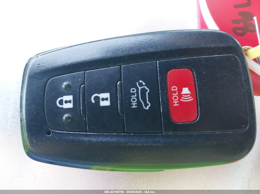 2020 TOYOTA RAV4 VIN: 2T3W1RFV2LW096129