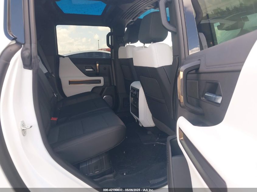 2022 GMC Hummer EV - 1GT40FDA2NU101127