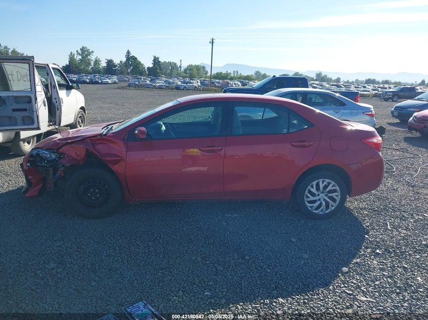VIN 2T1BURHE5HC755521 2017 TOYOTA COROLLA LE