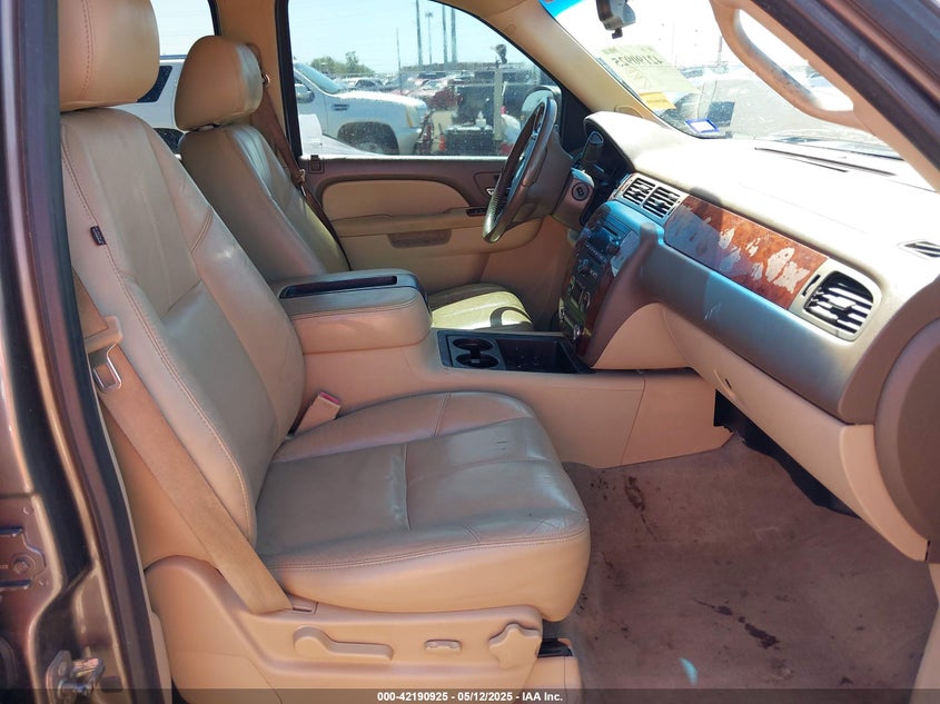 2012 CHEVROLET TAHOE VIN: 1GNSCBE00CR105259