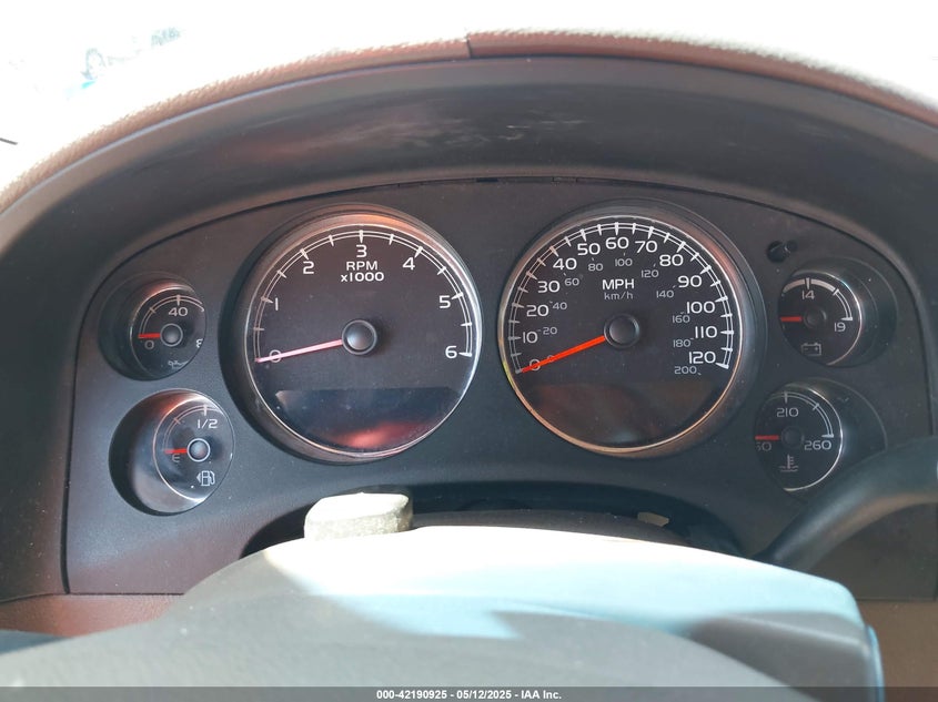 2012 CHEVROLET TAHOE VIN: 1GNSCBE00CR105259