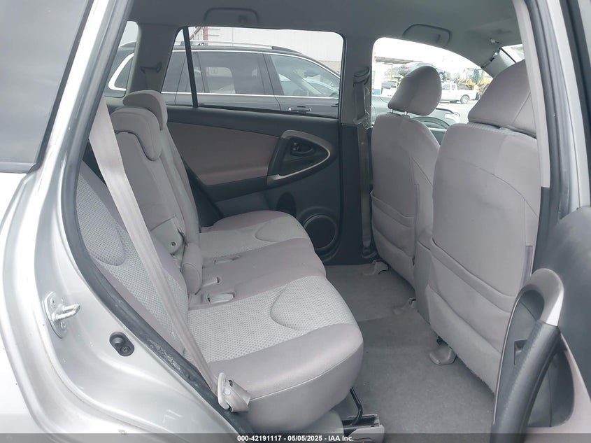 2006 TOYOTA RAV4 VIN: JTMZD33V465007646