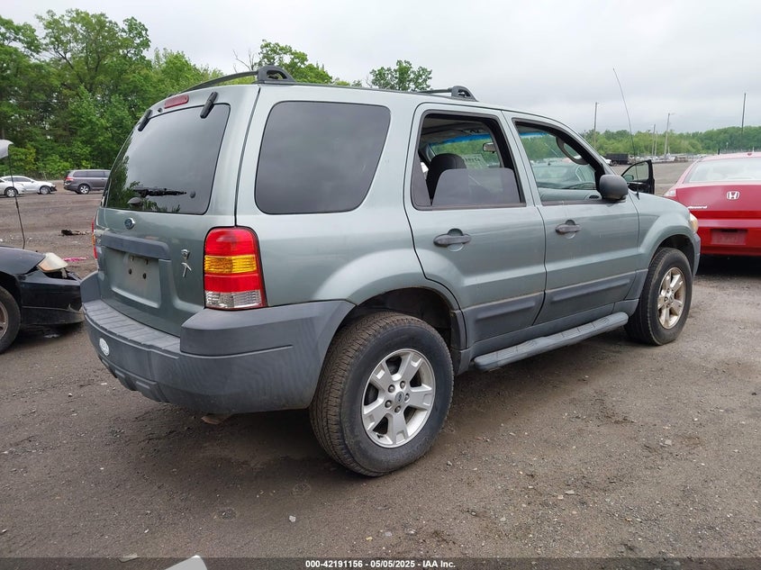 2007 FORD ESCAPE VIN: 1FMCU03137KA12966