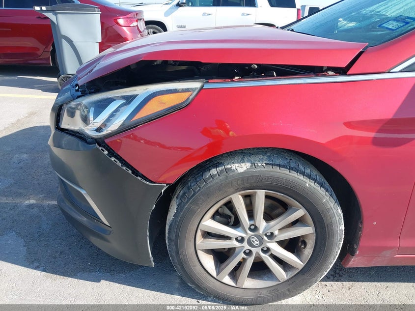 2017 HYUNDAI SONATA VIN: 5NPE24AFXHH530081