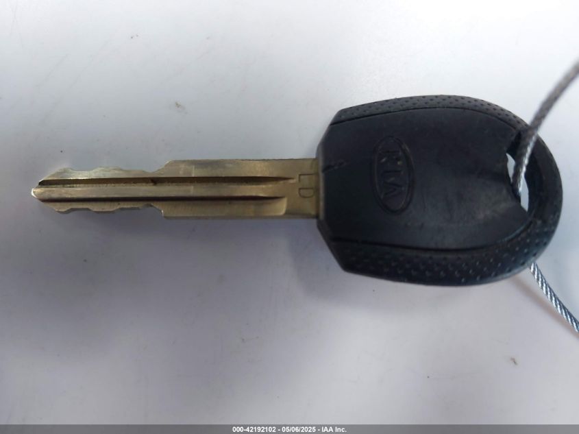 2005 Kia Sportage Ex V6/Lx V6 VIN: KNDJE723257122055 Lot: 42192102