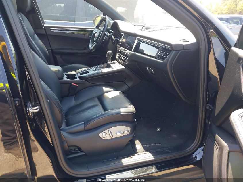 2020 Porsche Macan - WP1AA2A59LLB11865