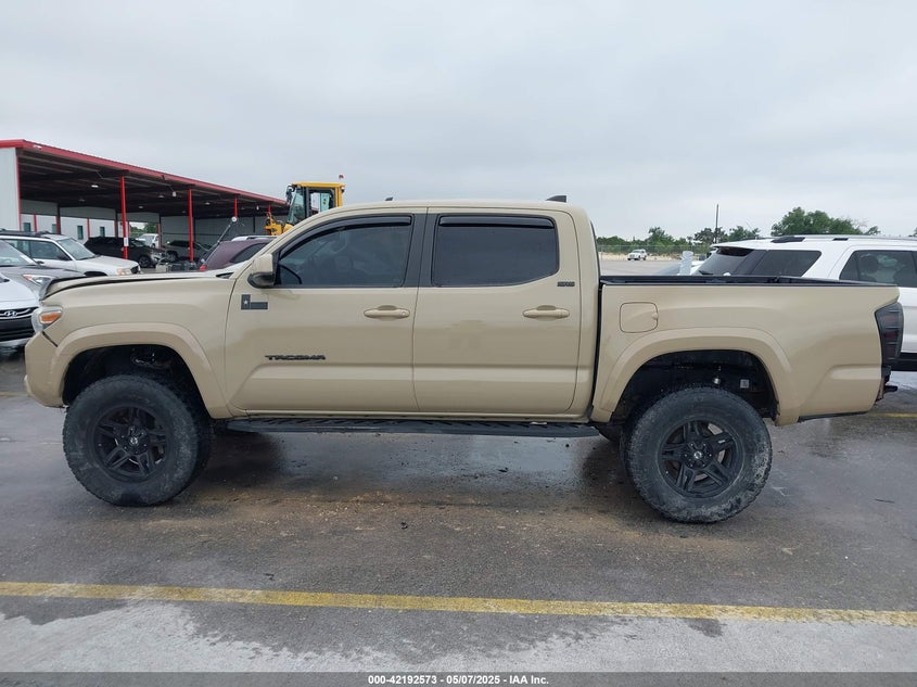 VIN 3TMCZ5AN8JM169871 2018 TOYOTA TACOMA SR5 V6