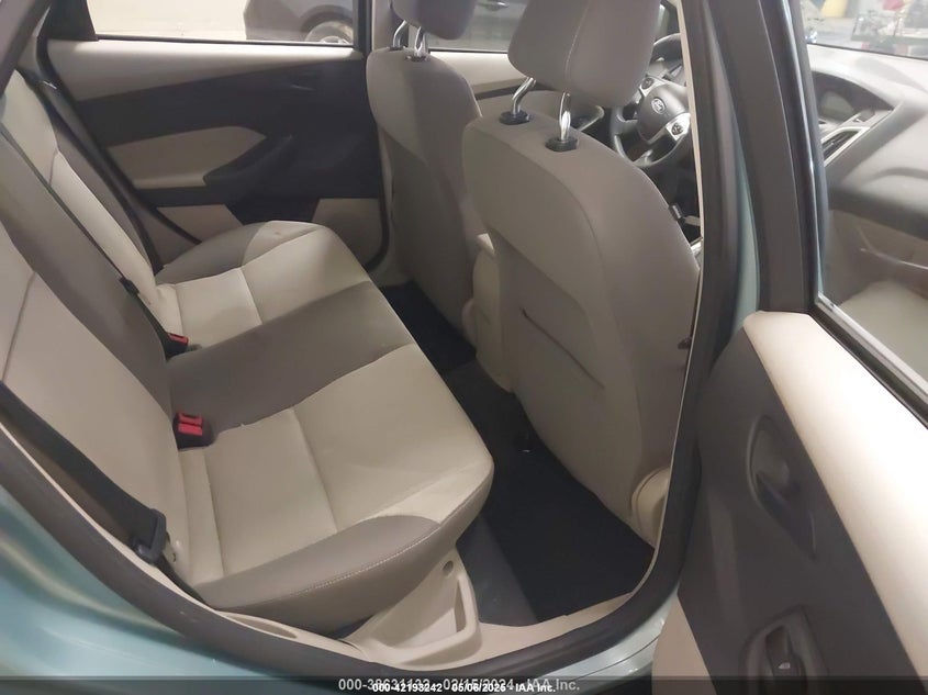 2012 Ford Focus Se VIN: 1FAHP3F27CL160281 Lot: 42193242