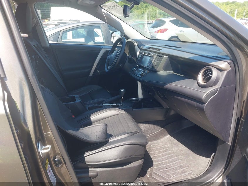 2015 TOYOTA RAV4 VIN: 2T3DFREV0FW294917