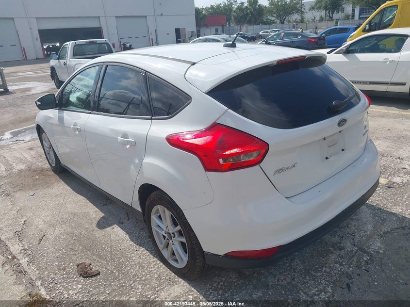 2015 FORD FOCUS VIN: 1FADP3K28FL223431