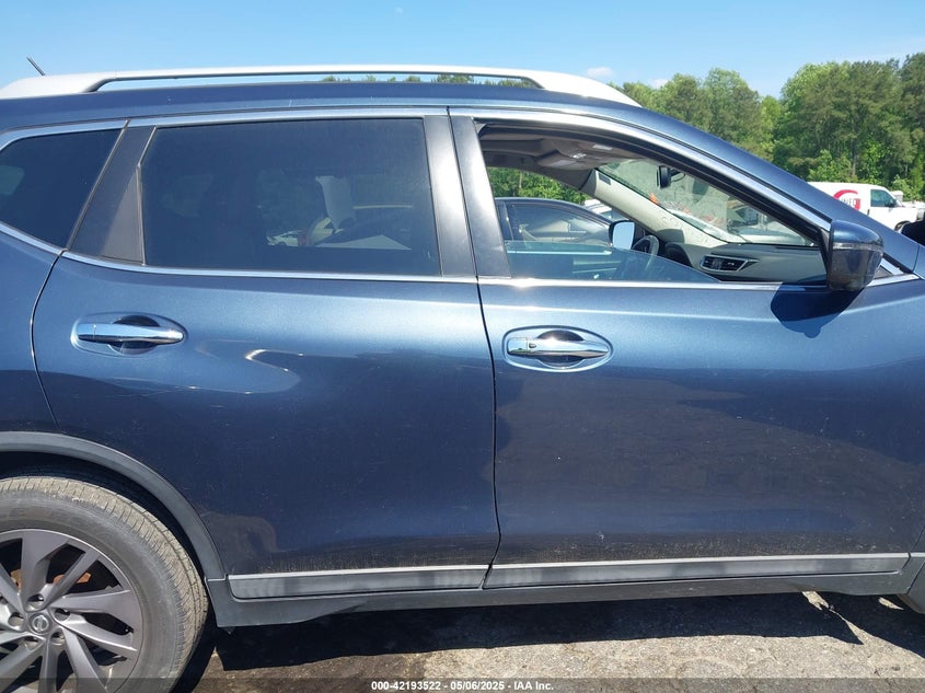 2016 NISSAN ROGUE SL - 5N1AT2MT5GC856703