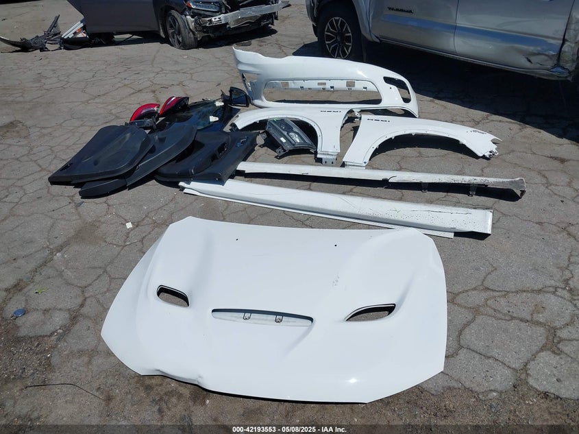 2022 DODGE DURANGO R/T AWD - 1C4SDJCT2NC213532