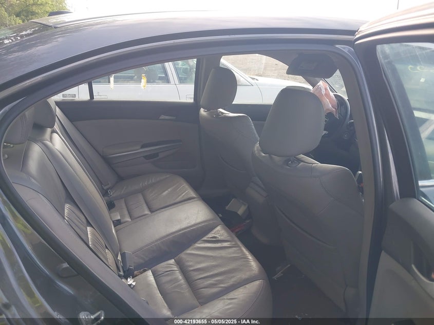 2008 HONDA ACCORD VIN: 1HGCP36838A044542