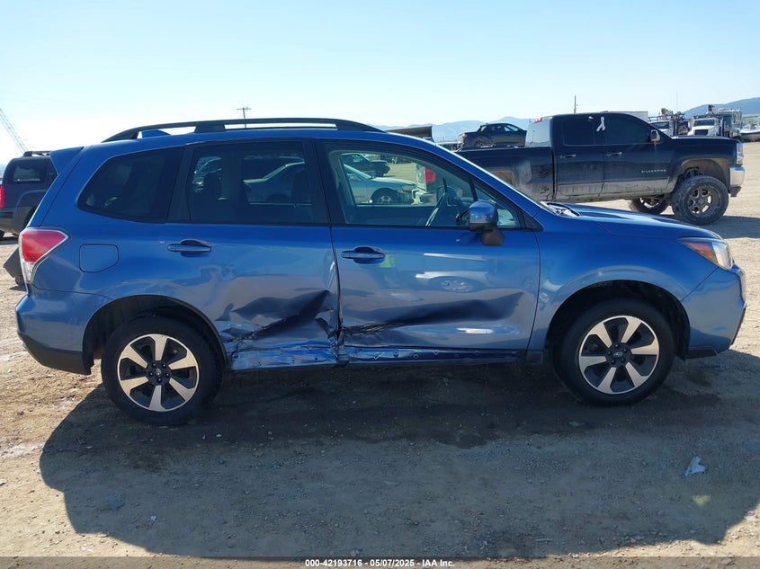 2018 SUBARU FORESTER VIN: JF2SJAGC9JH517605