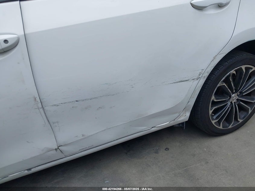 2015 TOYOTA COROLLA S PLUS - 5YFBURHE5FP325713