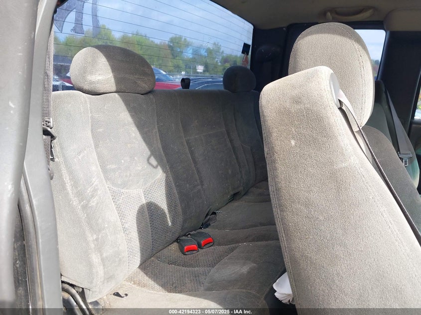 2003 Chevrolet Silverado 1500 Ls VIN: 2GCEK19T331196883 Lot: 42194323