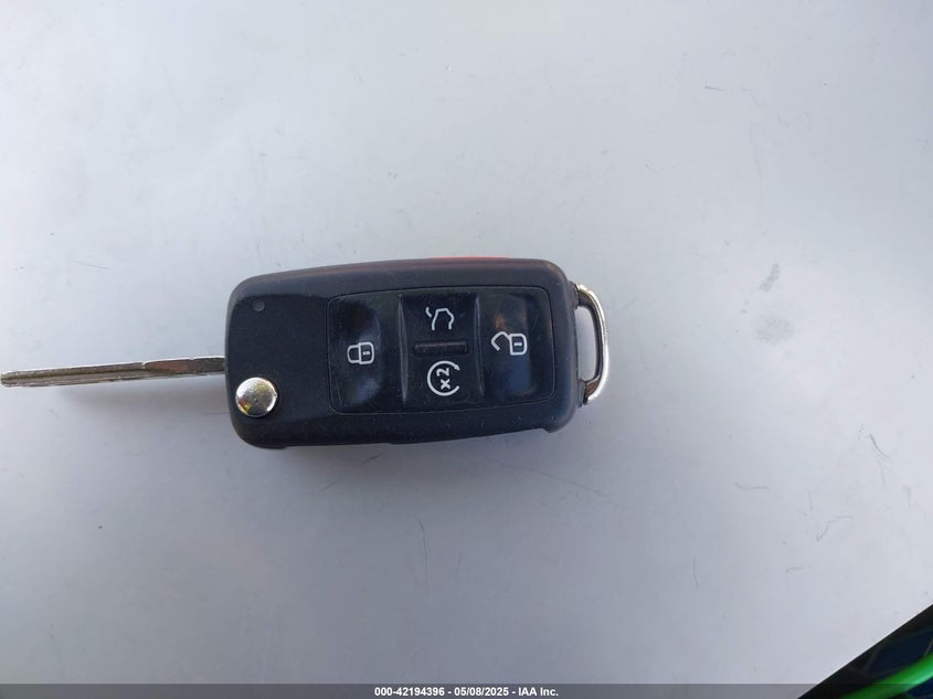 2020 VOLKSWAGEN PASSAT VIN: 1VWSA7A32LC010911