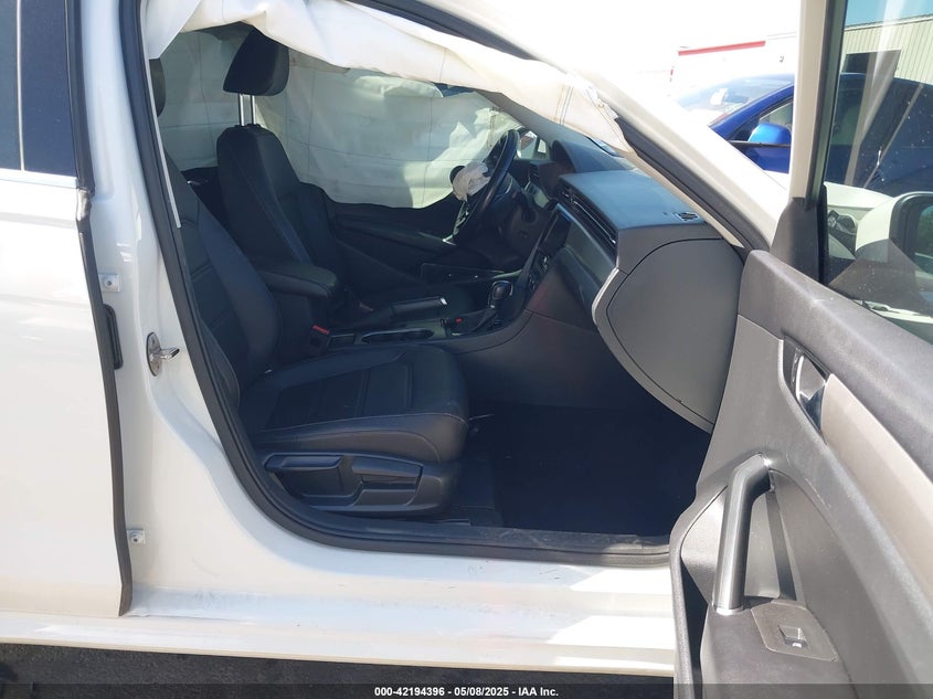 2020 VOLKSWAGEN PASSAT VIN: 1VWSA7A32LC010911