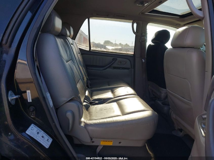 2001 Toyota Sequoia Limited V8 VIN: 5TDBT48A61S002287 Lot: 42194532