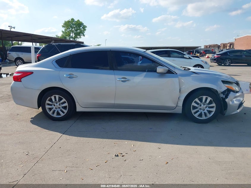 2017 NISSAN ALTIMA VIN: 1N4AL3AP8HN354006