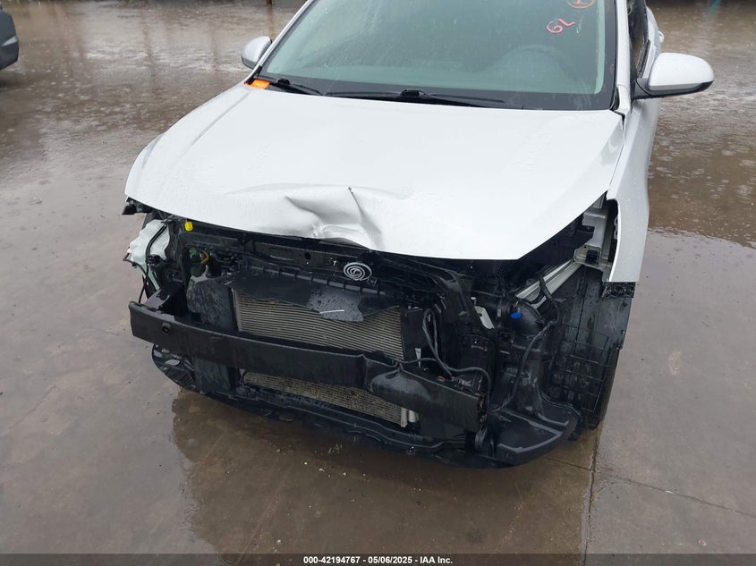 VIN 3KPA25AD3PE529800 2023 KIA RIO 5-DOOR S