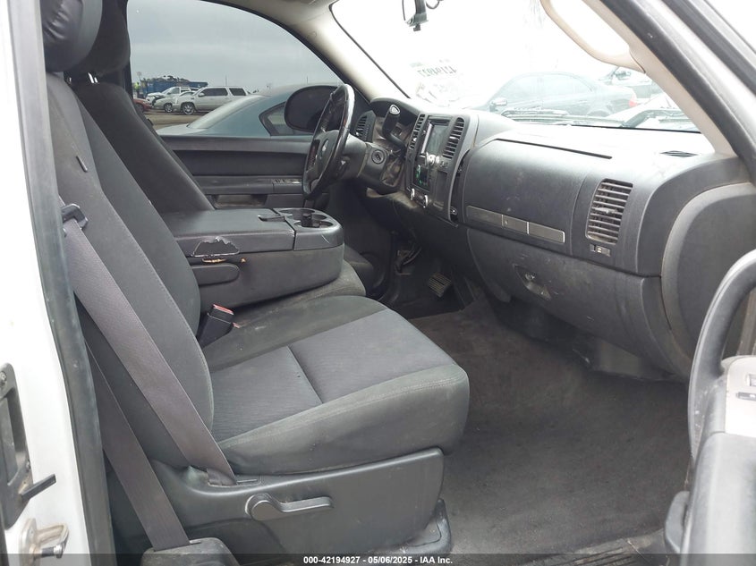 2011 CHEVROLET SILVERADO 1500 VIN: 1GCRCSEA5BZ285501