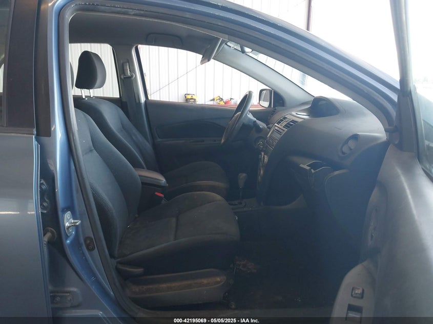 2012 TOYOTA YARIS VIN: JTDBT4K33CL033849