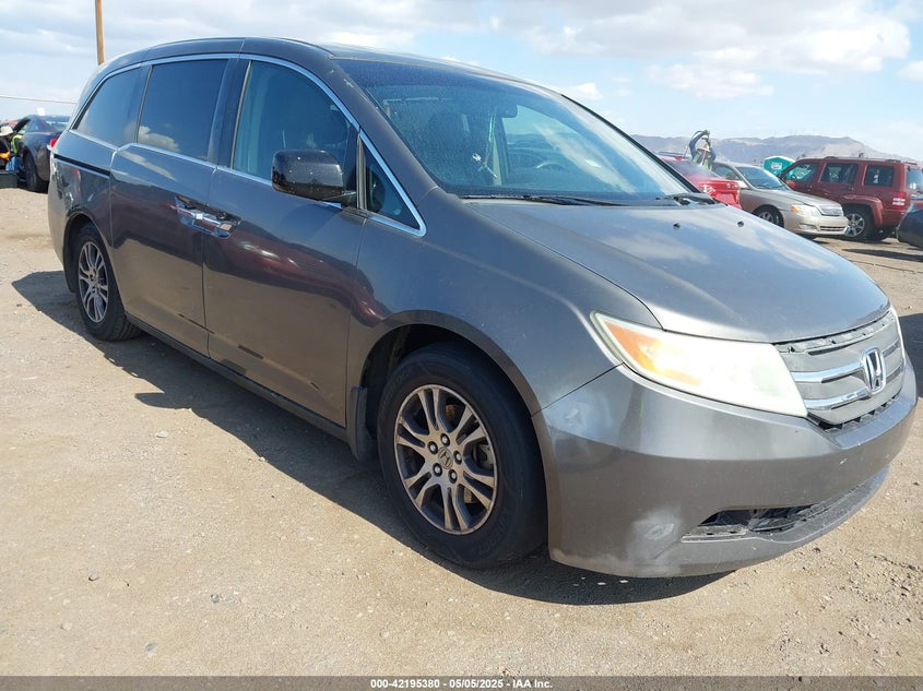 2011 HONDA ODYSSEY VIN: 5FNRL5H65BB034525