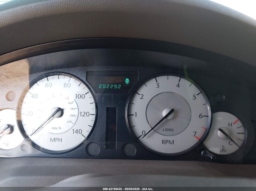 2008 Chrysler 300 Touring VIN: 2C3LA53G58H187313 Lot: 42195430