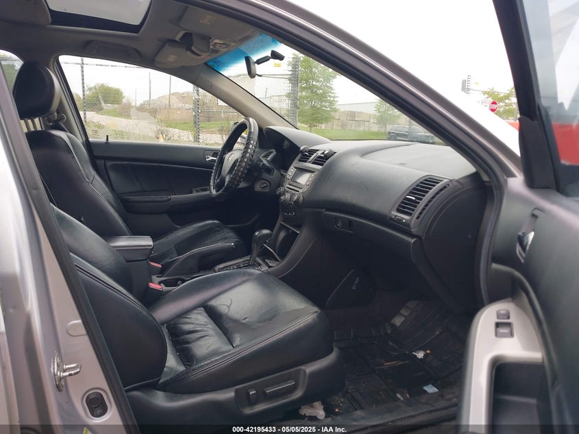 2007 HONDA ACCORD VIN: 1HGCM66527A040626