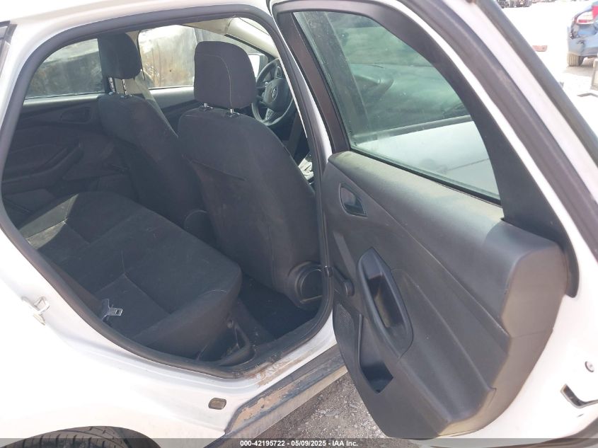 2016 Ford Focus S VIN: 1FADP3E28GL369809 Lot: 42195722