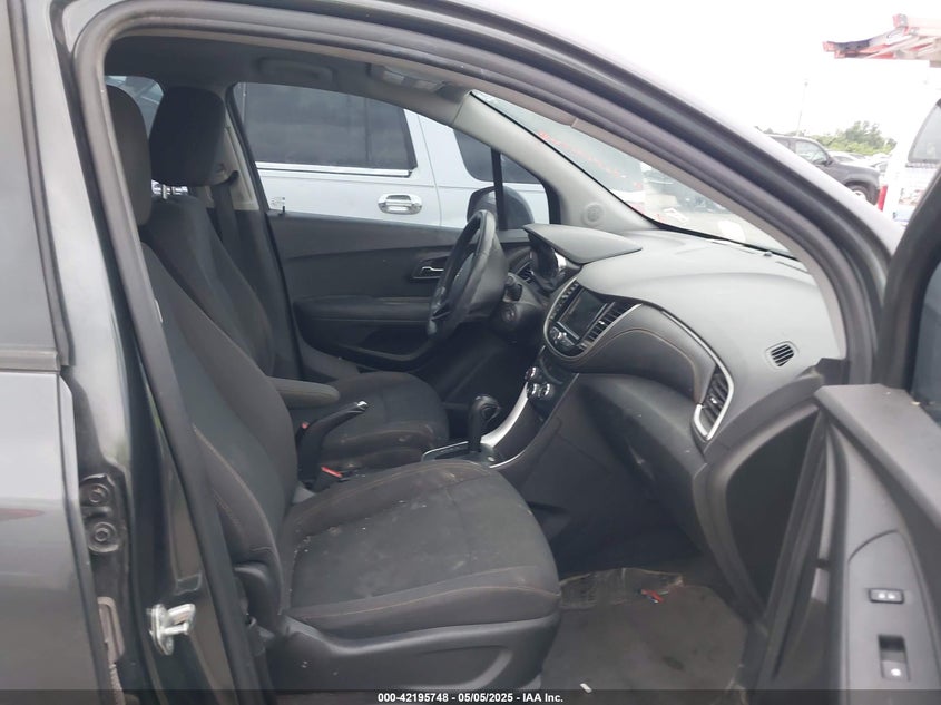 2019 CHEVROLET TRAX VIN: 3GNCJKSBXKL300159