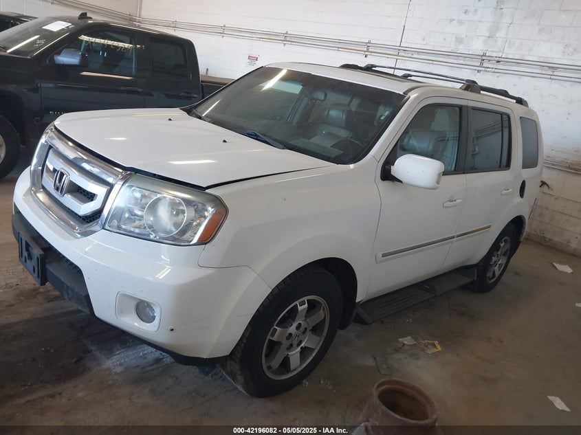 2010 HONDA PILOT VIN: 5FNYF4H95AB019903
