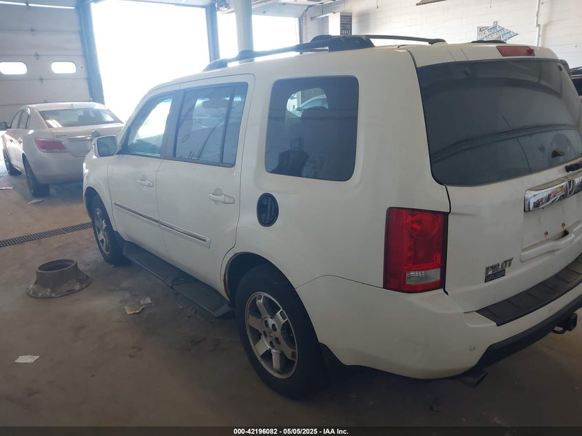 2010 HONDA PILOT VIN: 5FNYF4H95AB019903