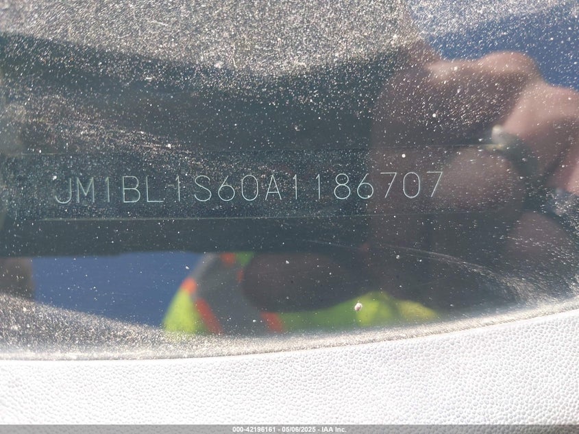2010 MAZDA MAZDA3 VIN: JM1BL1S60A1186707