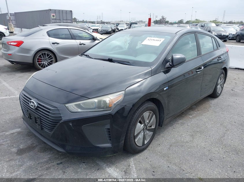 2017 HYUNDAI IONIQ HYBRID VIN: KMHC65LC8HU058095
