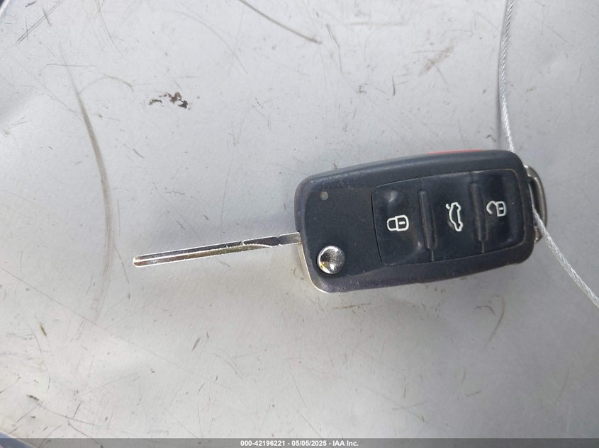 2014 VOLKSWAGEN JETTA VIN: 3VW2K7AJ6EM366498