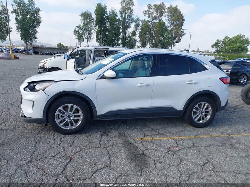2020 FORD ESCAPE VIN: 1FMCU0G62LUC39232