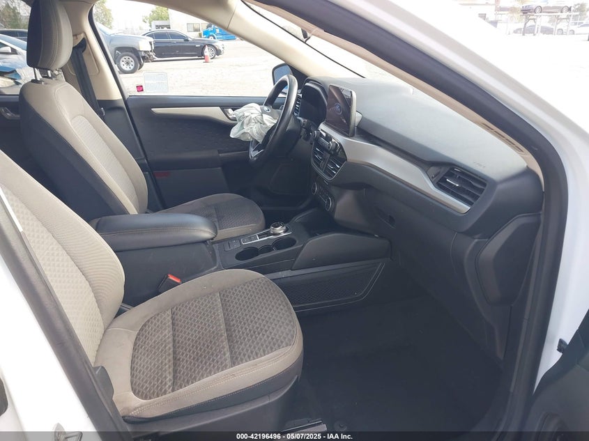 2020 FORD ESCAPE VIN: 1FMCU0G62LUC39232
