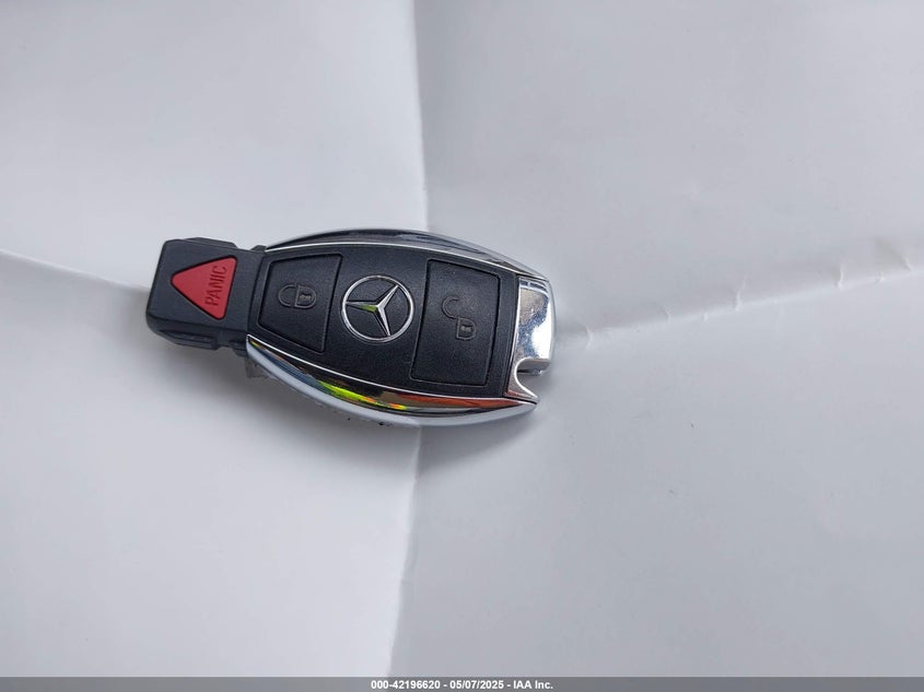 2014 MERCEDES-BENZ GLK VIN: WDCGG5HB7EG222301