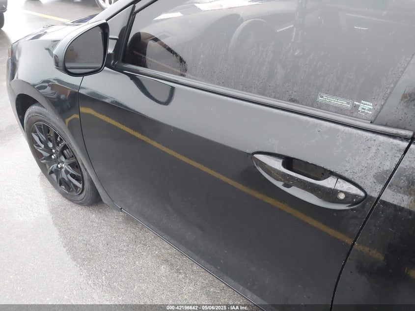 2017 TOYOTA COROLLA VIN: 5YFBURHEXHP685966