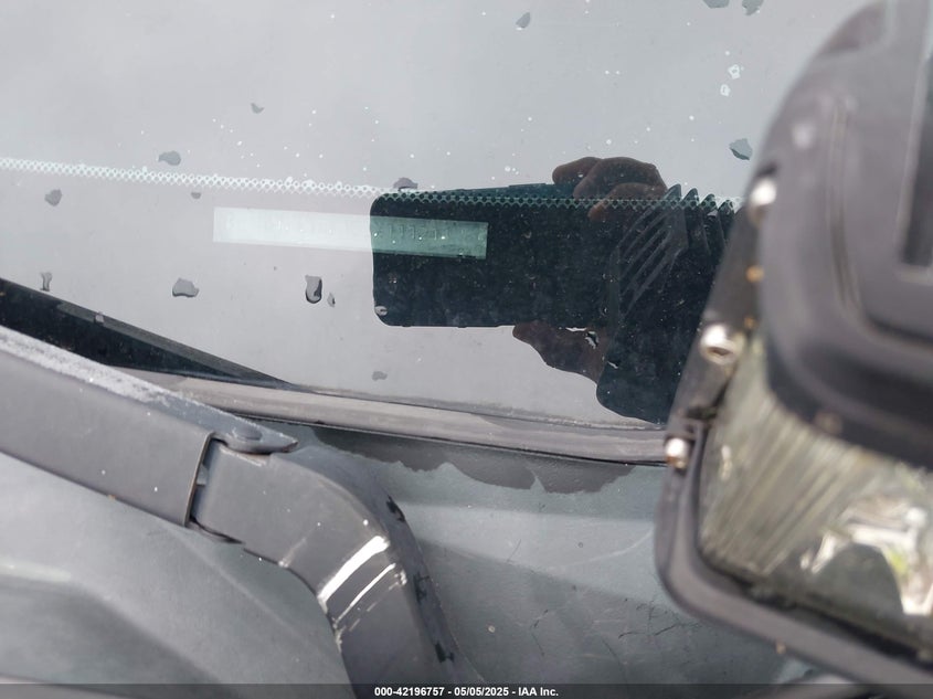 2011 TOYOTA TUNDRA VIN: 5TFEY5F15BX111214