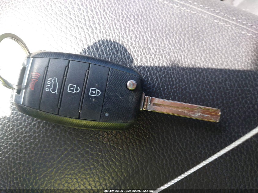 2015 Kia Sorento Lx VIN: 5XYKT4A6XFJ654663 Lot: 42196806