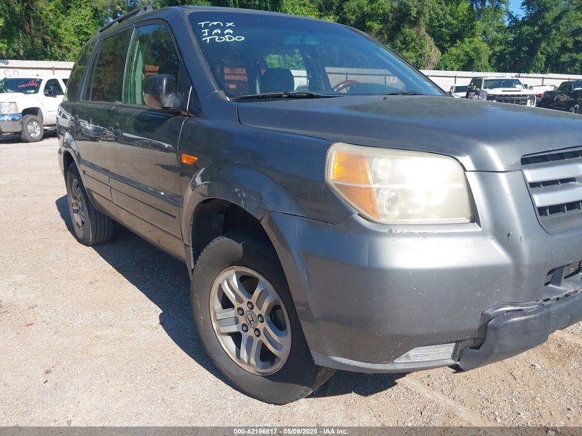 2007 HONDA PILOT VIN: 2HKYF18117H530057